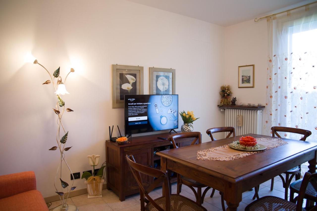 Appartamento Con Giardino E Parcheggio Privato ベッラージョ エクステリア 写真