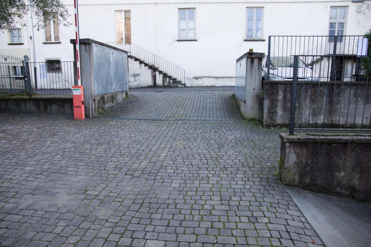 Appartamento Con Giardino E Parcheggio Privato ベッラージョ エクステリア 写真
