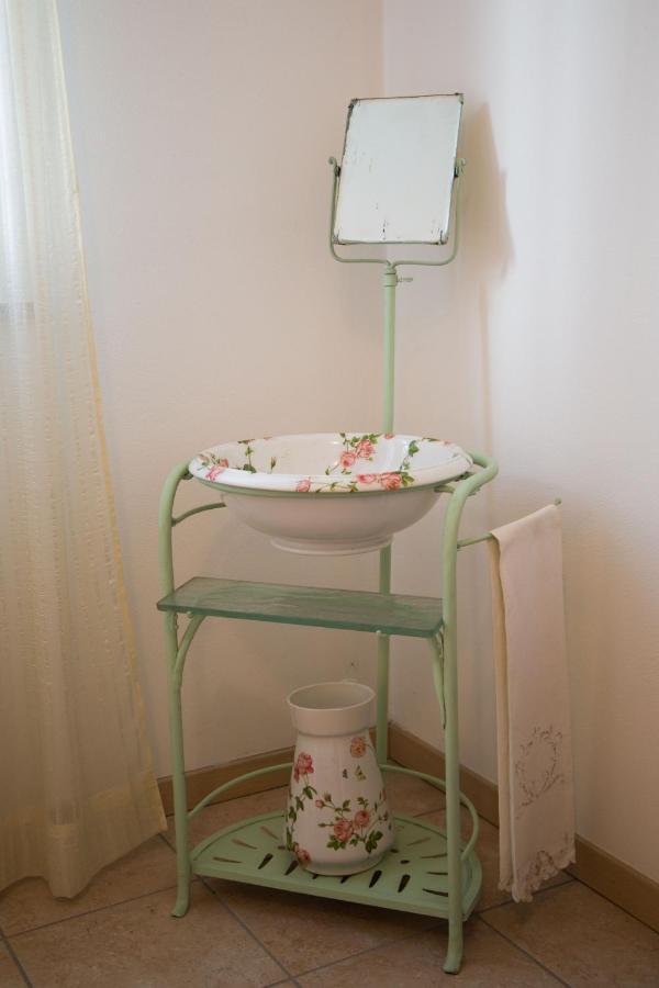 Appartamento Con Giardino E Parcheggio Privato ベッラージョ エクステリア 写真
