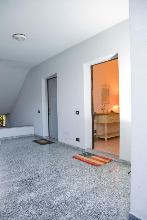 Appartamento Con Giardino E Parcheggio Privato ベッラージョ エクステリア 写真